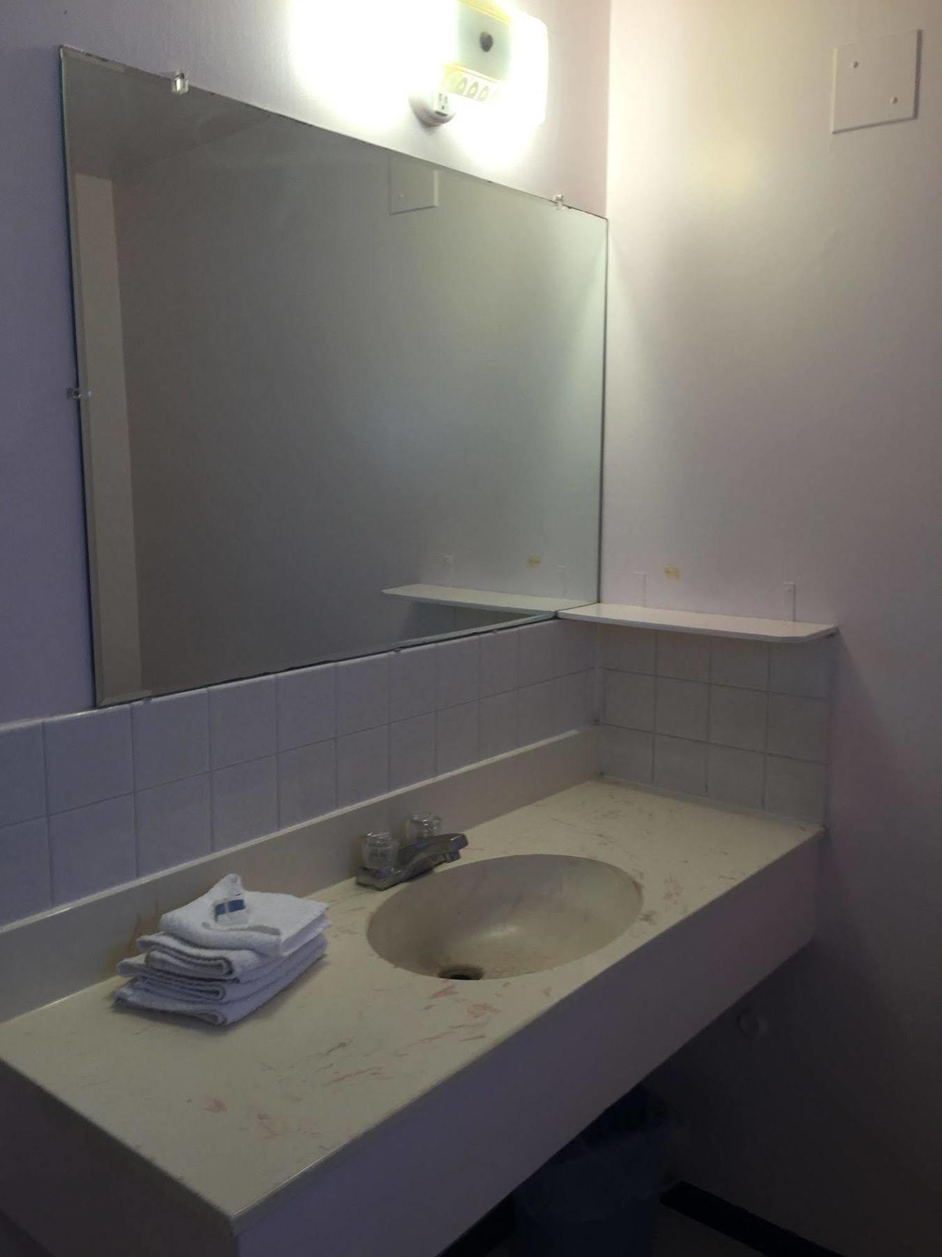 Robbie'S Motel Кэш-Крик Экстерьер фото